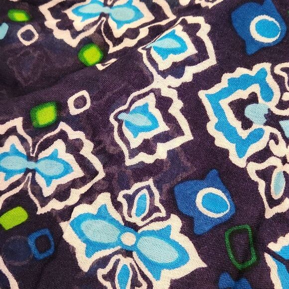 Vera Bradley Patterned Scarf - Picture 4 of 6
